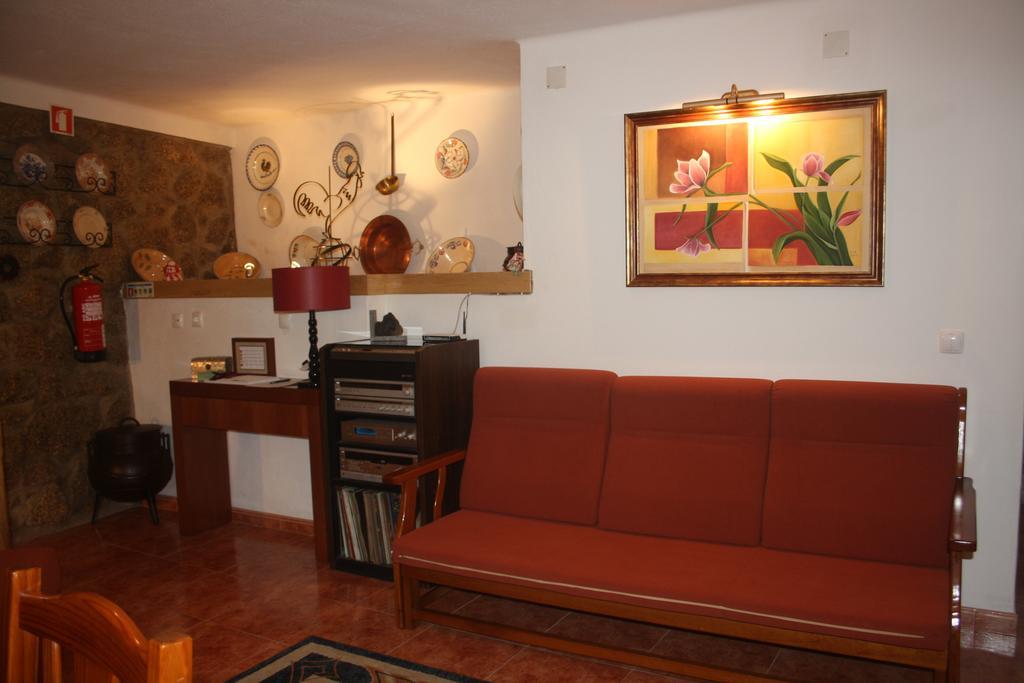Casa do Miradouro Monsanto Quarto foto